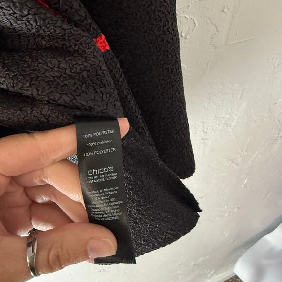 Chico's Travlers‎ Collection 4 XL Red Black Crinkle 3/4 Sleeve Pop Over Sweater - Picture 7 of 9